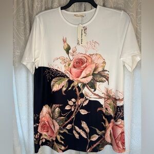 NWT Southern Stitch Floral Tshirt L